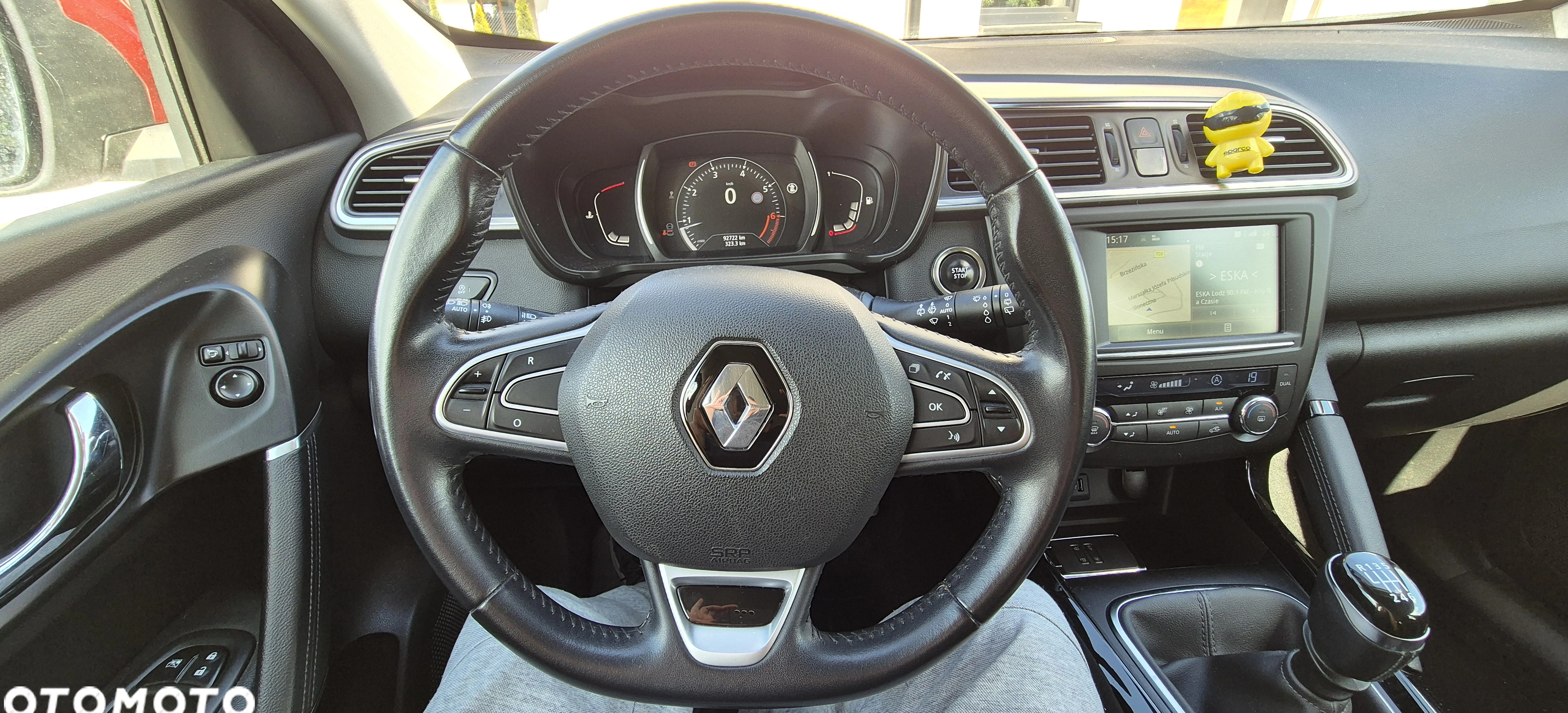 Renault Kadjar cena 59900 przebieg: 93000, rok produkcji 2017 z Łódź małe 211